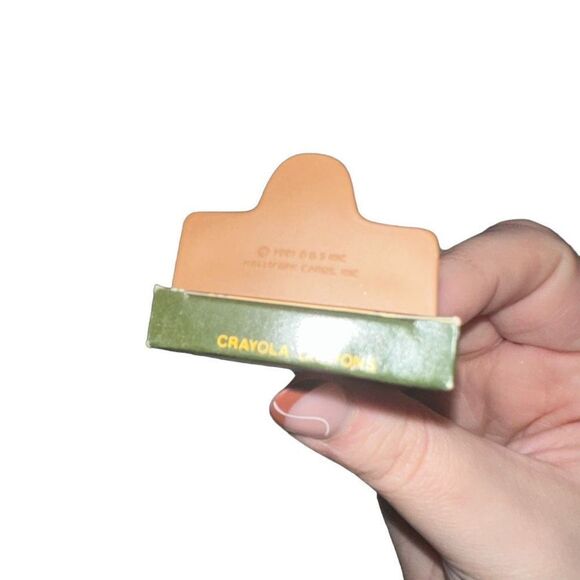 1999 Hallmark x Crayola Crayon Organ Christmas ornament - Picture 4 of 4